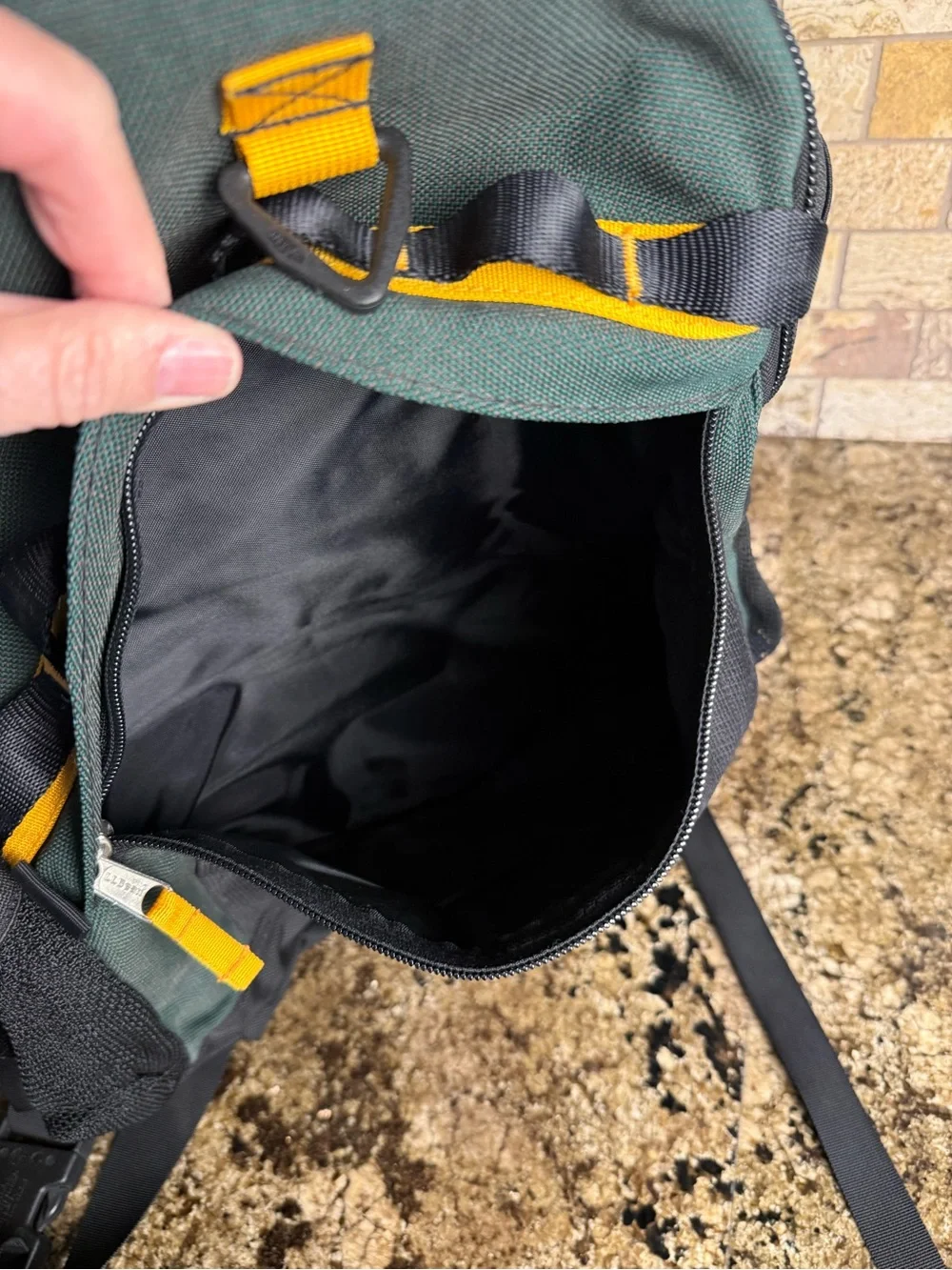 Vintage L.L. Bean Tech Hiking Backpack Green / Black / Yellow Gorpcore EUC Clean